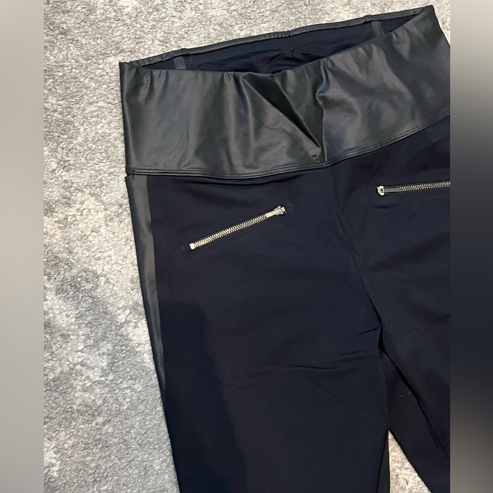 New w/o tag Aday Throw It Higher black leggings with leather accents